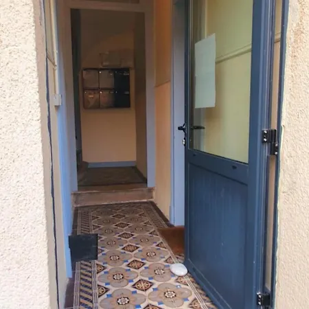 Le Maupassant Apartment